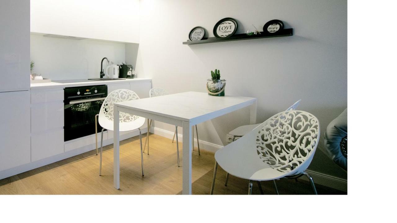 Good Time Apartment Varsavia Esterno foto